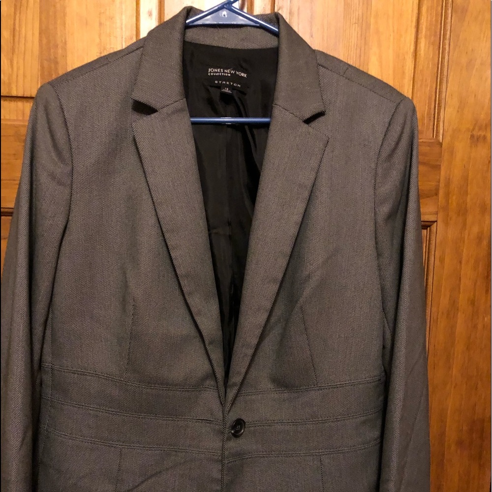 Ladies Black and White Jones of New York Jacket